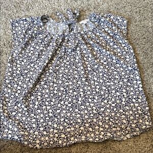LC Lauren Conrad Blue and White Floral Blouse